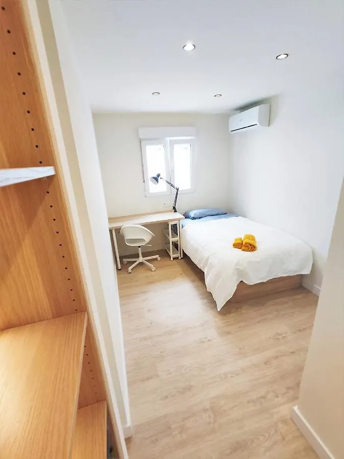 Aljarafe Central Square - By Pro Apartments San Juan de Aznalfarache 0*,